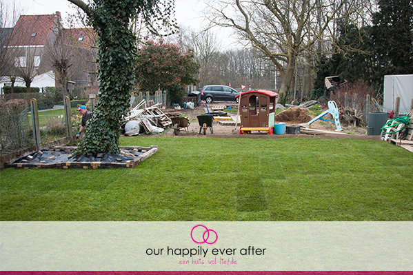 gras grasrollen zaaien tuin our happily ever after