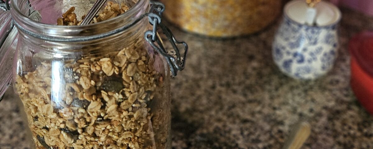 Zelfgemaakte home made granola