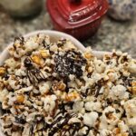 Homa made snickers popcorn recept sofie lambrecht